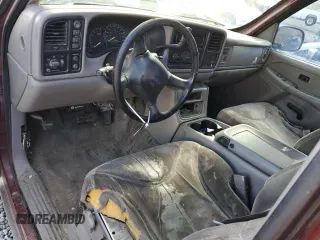 1999 GMC New Sierra 1500 SLE with VIN 2GTEK19T0X1511015, listed as a Copart auction lot 48393265 with 3,988,890 mi miles and Salvage Title. Bid and sale history available at carsss.com. Image 8.