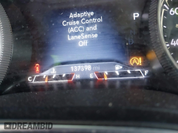 2019 Jeep Cherokee Limited with VIN 1C4PJMDN0KD180598, listed as a IAAI auction lot 41433530 with 137,398 mi miles. Bid and sale history available at carsss.com. Image 7.