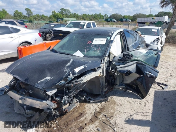 2019 Nissan Altima 2.5 SL with VIN 1N4BL4EV1KC181239, listed as a IAAI auction lot 41429404 with 69,978 mi miles. Bid and sale history available at carsss.com. Image 2.