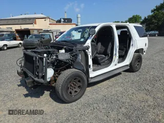 2017 Chevrolet Tahoe Commercial с VIN 1GNSKDEC1HR319693, выставлен на аукционе Copart как лот 66645875 с пробегом 147 008 миль миль и Чистый • Clean title. История ставок и продаж доступна на DreamBid. Изображение 1.