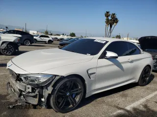 2015 BMW M4 z VIN WBS3U9C59FJ968428, wystawiony jako Copart lot #52374835 z przebiegiem 94 520 mil mil oraz Nie do naprawy. Historia ofert i sprzedaży dostępna na DreamBid. Obrazek 1.