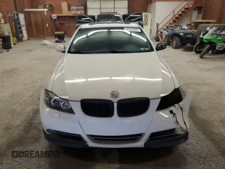 2008 BMW 3 Series 328xi с VIN WBAVC73548KX90400, выставлен на аукционе Copart как лот 60394685 с пробегом 106 040 миль миль и Списание • Salvage title. История ставок и продаж доступна на DreamBid. Изображение 5.