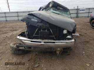 2002 Chevrolet Silverado 1500HD LS z VIN 1GCGC13U22F161668, wystawiony jako Copart lot #53289994 z przebiegiem Nie podano mil oraz Szkoda całkowita • Salvage title. Historia ofert i sprzedaży dostępna na DreamBid. Obrazek 5.