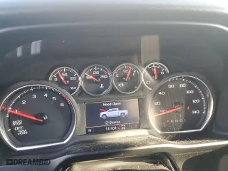 2020 Chevrolet Silverado 1500 LT with VIN 3GCUYDET9LG299685, listed as a Copart auction lot 47659935 with 131,939 mi miles and Salvage Title. Bid and sale history available at carsss.com. Image 9.
