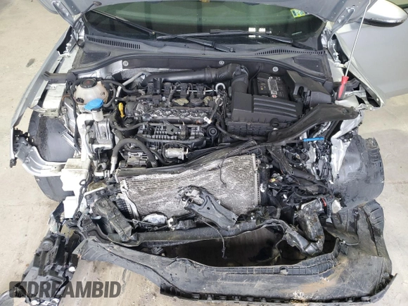 2021 Volkswagen Passat SE z VIN 1VWSA7A38MC015189, wystawiony jako Copart lot #50079905 z przebiegiem 89 375 mil mil oraz Szkoda całkowita • Salvage title. Historia ofert i sprzedaży dostępna na DreamBid. Obrazek 12.