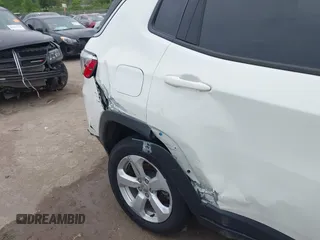 2018 Jeep Compass Latitude с VIN 3C4NJDBB4JT453583, выставлен на аукционе IAAI как лот 42501931 с пробегом 57 094 миль миль и . История ставок и продаж доступна на DreamBid. Изображение 17.