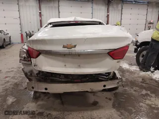 2019 Chevrolet Impala LT with VIN 1G11Z5SA4KU104136, listed as a IAAI auction lot 41586875 with 124,959 mi miles. Bid and sale history available at carsss.com. Image 16.