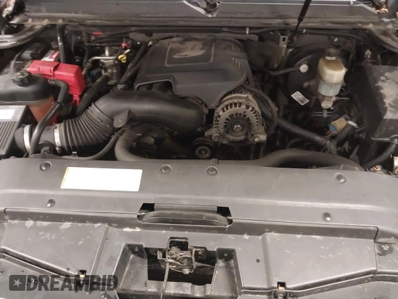 2007 Chevrolet Suburban LTZ with VIN 1GNFK16397J255558, listed as a IAAI auction lot 41804073 with 176,503 mi miles and . Bid and sale history available at DreamBid. Image 10.