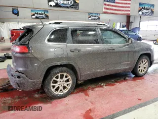 2015 Jeep Cherokee Latitude with VIN 1C4PJMCS8FW769920, listed as a Copart auction lot 46282335 with 143,469 mi miles and Salvage Title. Bid and sale history available at carsss.com. Image 3.