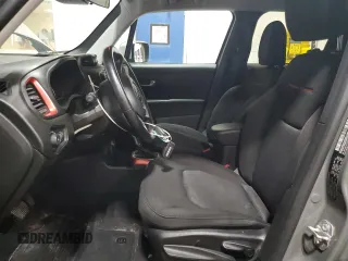 2020 Jeep Renegade Trailhawk with VIN ZACNJBC13LPL71278, listed as a Copart auction lot 61241775 with 66,546 mi miles and Clean title. Bid and sale history available at DreamBid. Image 7.