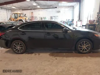 2016 Lexus ES 350 with VIN 58ABK1GG2GU025923, listed as a IAAI auction lot 41757363 with 85,192 mi miles. Bid and sale history available at carsss.com. Image 13.