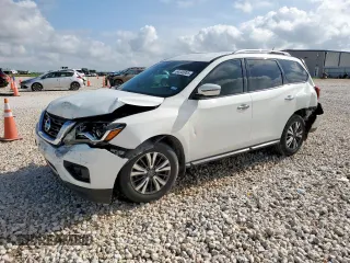 2017 Nissan Pathfinder S with VIN 5N1DR2MNXHC674283, listed as a Copart auction lot 64445005 with 157,491 mi miles and Salvage title. Bid and sale history available at DreamBid. Image 1.