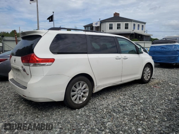 2011 Toyota Sienna XLE with VIN 5TDDK3DC4BS008071, listed as a Copart auction lot 63384305 with 237,182 mi miles and Clean title. Bid and sale history available at DreamBid. Image 3.