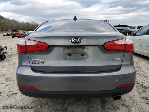 2016 Kia Forte EX with VIN KNAFX4A88G5490828, listed as a Copart auction lot 48004395 with 0 mi miles and Salvage Title. Bid and sale history available at carsss.com. Image 6.