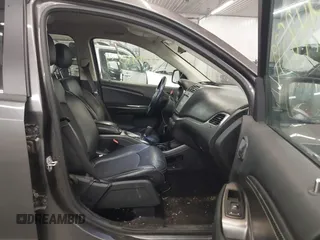 2018 Dodge Journey Crossroad with VIN 3C4PDDGG4JT388786, listed as a IAAI auction lot 40948539 with 122,449 mi miles. Bid and sale history available at carsss.com. Image 5.