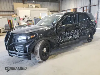 2021 Ford Police Interceptor Utility z VIN 1FM5K8AB7MGA42897, wystawiony jako Copart lot #71215784 z przebiegiem 109 678 mil mil oraz Szkoda całkowita • Salvage title. Historia ofert i sprzedaży dostępna na DreamBid. Obrazek 1.