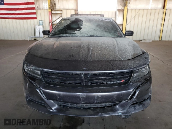 2019 Dodge Charger SXT z VIN 2C3CDXBG0KH711690, wystawiony jako Copart lot #57724225 z przebiegiem 114 464 mil mil oraz Szkoda całkowita • Salvage title. Historia ofert i sprzedaży dostępna na DreamBid. Obrazek 5.