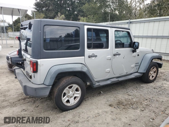 2012 Jeep Wrangler Unlimited Sport RHD with VIN 1C4BJWKG3CL220996, listed as a Copart auction lot 87860055 with 175,725 mi miles and Clean title. Bid and sale history available at DreamBid. Image 3.