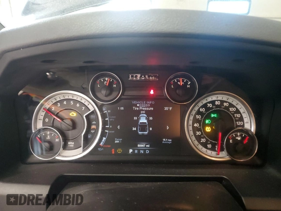 2018 Ram 1500 Big Horn z VIN 1C6RR7GT1JS348540, wystawiony jako Copart lot #45949555 z przebiegiem 88 987 mil mil oraz Szkoda całkowita • Salvage title. Historia ofert i sprzedaży dostępna na DreamBid. Obrazek 9.