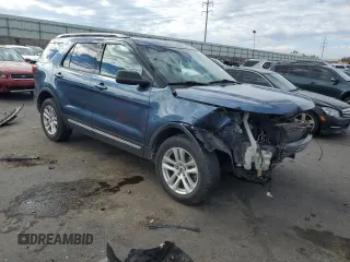 2019 Ford Explorer XLT z VIN 1FM5K8D8XKGA08921, wystawiony jako Copart lot #61784075 z przebiegiem 113 954 mil mil oraz Szkoda całkowita • Salvage title. Historia ofert i sprzedaży dostępna na DreamBid. Obrazek 4.