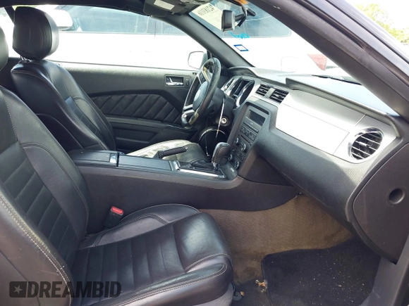 2014 Ford Mustang V6 with VIN 1ZVBP8EM2E5213487, listed as a IAAI auction lot 42183116 with 123,954 mi miles and . Bid and sale history available at DreamBid. Image 5.