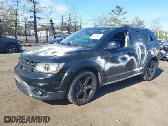 2020 Dodge Journey Crossroad z VIN 3C4PDCGB9LT212673, wystawiony jako IAAI lot #42100674 z przebiegiem Nie podano mil oraz . Historia ofert i sprzedaży dostępna na DreamBid. Obrazek 17.