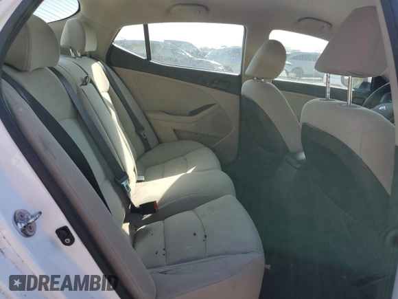 2013 Kia Optima LX z VIN KNAGM4A73D5423831, wystawiony jako Copart lot #55223375 z przebiegiem 180 138 mil mil oraz Tytuł czysty. Historia ofert i sprzedaży dostępna na DreamBid. Obrazek 10.