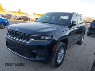 2023 Jeep Grand Cherokee Laredo с VIN 1C4RJHAG9PC598984, выставлен на аукционе IAAI как лот 40651846 с пробегом 23 154 миль миль и . История ставок и продаж доступна на DreamBid. Изображение 18.