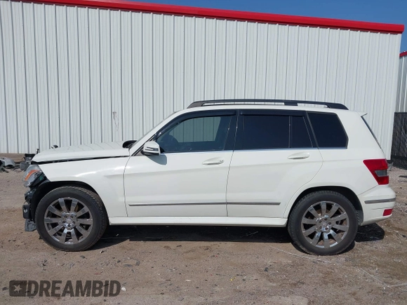 2011 Mercedes-Benz GLK 350 with VIN WDCGG5GB5BF527010, listed as a IAAI auction lot 41918859 with 127,012 mi miles and . Bid and sale history available at DreamBid. Image 15.