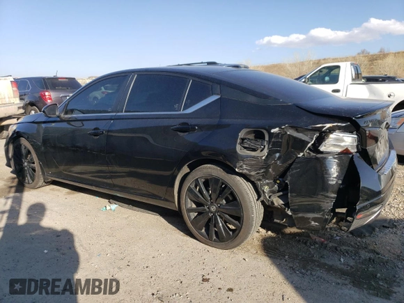 2022 Nissan Altima 2.5 SR with VIN 1N4BL4CV5NN380757, listed as a Copart auction lot 48215505 with 39,286 mi miles and Salvage Title. Bid and sale history available at carsss.com. Image 2.