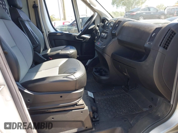 2018 Ram ProMaster Cargo with VIN 3C6TRVAG5JE131548, listed as a IAAI auction lot 41899642 with 207,746 mi miles and . Bid and sale history available at DreamBid. Image 5.