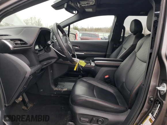 2021 Toyota Sienna XSE with VIN 5TDDSKFCXMS027072, listed as a Copart auction lot 85947414 with 40,197 mi miles and Salvage Title. Bid and sale history available at carsss.com. Image 7.