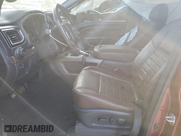 2021 Nissan Titan SV z VIN 1N6AA1FBXMN513634, wystawiony jako Copart lot #41454345 z przebiegiem 110 134 mil mil oraz Szkoda całkowita • Salvage title. Historia ofert i sprzedaży dostępna na DreamBid. Obrazek 7.
