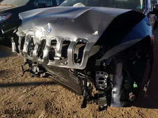 2015 Jeep Cherokee Latitude with VIN 1C4PJMCS4FW614989, listed as a Copart auction lot 75504624 with 144,244 mi miles and Salvage Title. Bid and sale history available at carsss.com. Image 11.