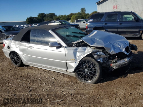 2002 BMW 3 Series 330Ci with VIN WBABS53422EV88503, listed as a Copart auction lot 73583594 with Not Provided miles and Clean Title. Bid and sale history available at DreamBid. Image 4.