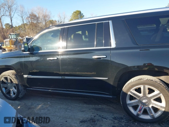 2016 Cadillac Escalade ESV Premium Collection z VIN 1GYS4JKJ5GR318883, wystawiony jako IAAI lot #41452493 z przebiegiem 194 058 mil mil oraz . Historia ofert i sprzedaży dostępna na DreamBid. Obrazek 14.
