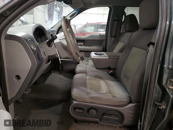 2004 Ford F-150 XLT с VIN 1FTRW14W74KB54743, выставлен на аукционе Copart как лот 48203725 с пробегом 180 516 миль миль и Списание • Salvage title. История ставок и продаж доступна на DreamBid. Изображение 7.