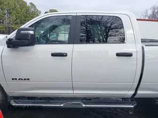 2024 Ram 2500 Big Horn with VIN 3C6UR5DJ1RG101376, listed as a IAAI auction lot 41451961 with 34,149 mi miles. Bid and sale history available at carsss.com. Image 14.