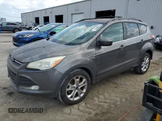 2013 Ford Escape SE with VIN 1FMCU9G9XDUB35233, listed as a Copart auction lot 51359435 with 228,354 mi miles and Clean Title. Bid and sale history available at carsss.com. Image 1.