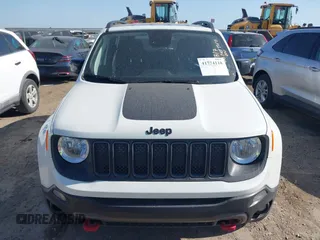 2023 Jeep Renegade Trailhawk with VIN ZACNJDC10PPP71428, listed as a IAAI auction lot 41774118 with 29,413 mi miles and . Bid and sale history available at DreamBid. Image 12.
