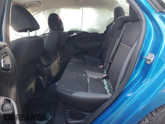 2014 Ford Focus SE with VIN 1FADP3F29EL190660, listed as a Copart auction lot 84401824 with 0 mi miles and Non Repairable. Bid and sale history available at carsss.com. Image 10.