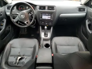 2013 Volkswagen Jetta SE with VIN 3VWDX7AJ4DM360255, listed as a Copart auction lot 58498955 with 160,346 mi miles and Non repairable. Bid and sale history available at DreamBid. Image 8.