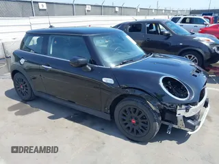 2020 MINI Hardtop Cooper S with VIN WMWXR5C07L2M39862, listed as a IAAI auction lot 42437482 with 39,336 mi miles and . Bid and sale history available at DreamBid. Image 1.