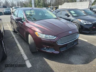 2013 Ford Fusion SE with VIN 3FA6P0HR7DR225469, listed as a IAAI auction lot 41821847 with 162,865 mi miles. Bid and sale history available at carsss.com. Image 1.