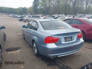 2010 BMW 3 Series 328i with VIN WBAPH7G54ANM53198, listed as a IAAI auction lot 41948811 with 247,745 mi miles and . Bid and sale history available at carsss.com. Image 3.
