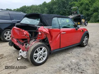 2015 MINI Convertible с VIN WMWZN3C54FT862210, выставлен на аукционе Copart как лот 43413825 с пробегом 45 313 миль миль и Списание • Salvage title. История ставок и продаж доступна на DreamBid. Изображение 3.