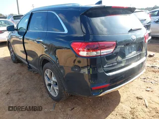 2018 Kia Sorento SX with VIN 5XYPKDA57JG349078, listed as a IAAI auction lot 41136917 with 119,213 mi miles and . Bid and sale history available at carsss.com. Image 3.