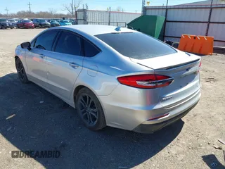2019 Ford Fusion SE with VIN 3FA6P0HD9KR172372, listed as a IAAI auction lot 41705985 with 145,893 mi miles. Bid and sale history available at carsss.com. Image 3.