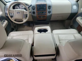 2004 Ford F-150 XLT z VIN 1FTPW12534FA22444, wystawiony jako Copart lot #58383175 z przebiegiem 150 450 mil mil oraz Szkoda całkowita • Salvage title. Historia ofert i sprzedaży dostępna na DreamBid. Obrazek 8.