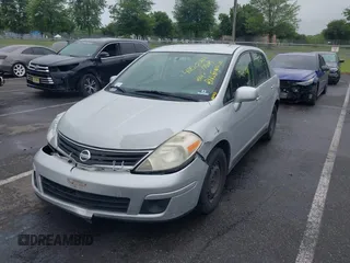 2011 Nissan Versa S с VIN 3N1BC1AP4BL454732, выставлен на аукционе IAAI как лот 42501211 с пробегом 176 032 миль миль и . История ставок и продаж доступна на DreamBid. Изображение 2.